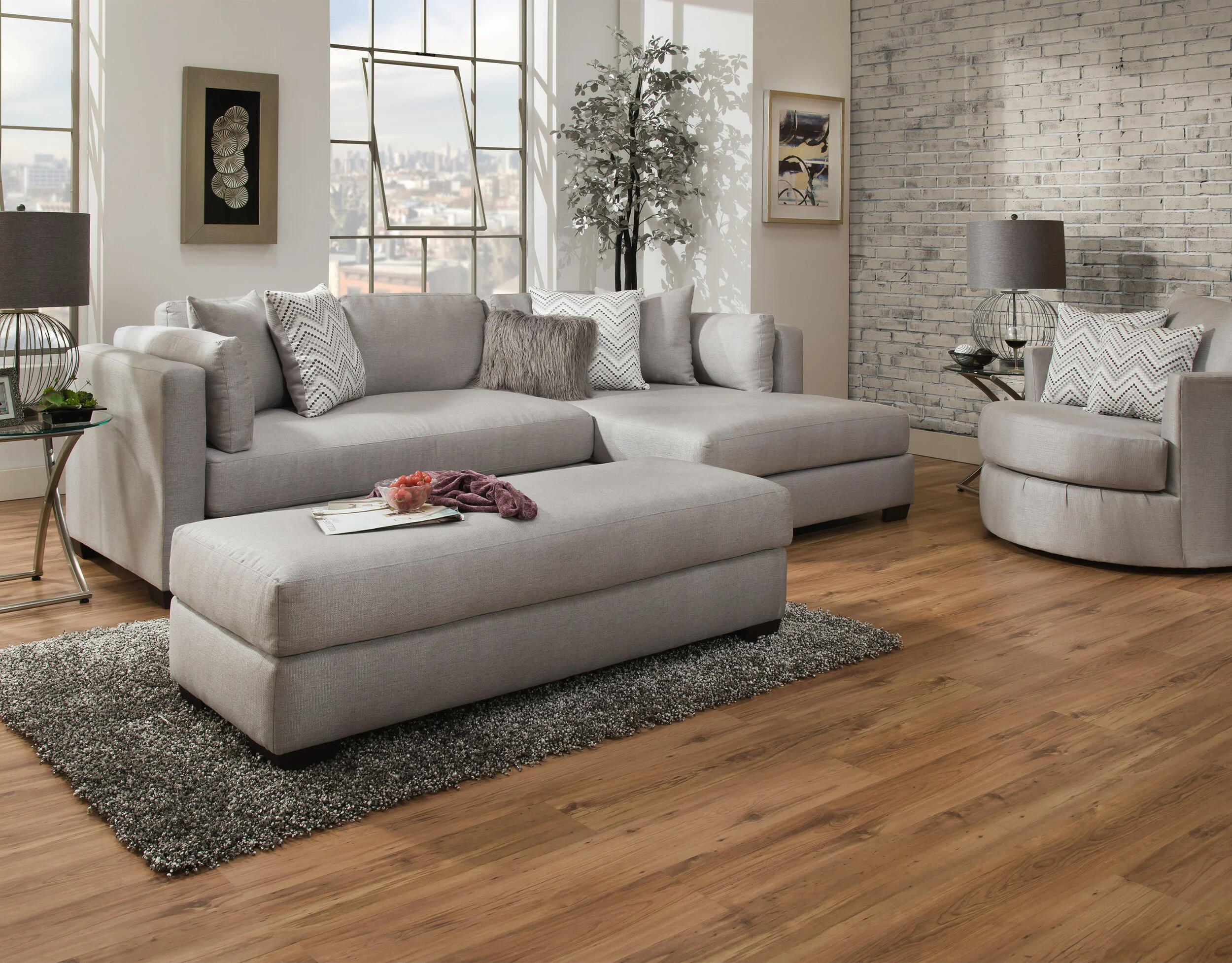 5500 parker silver — Peak Living